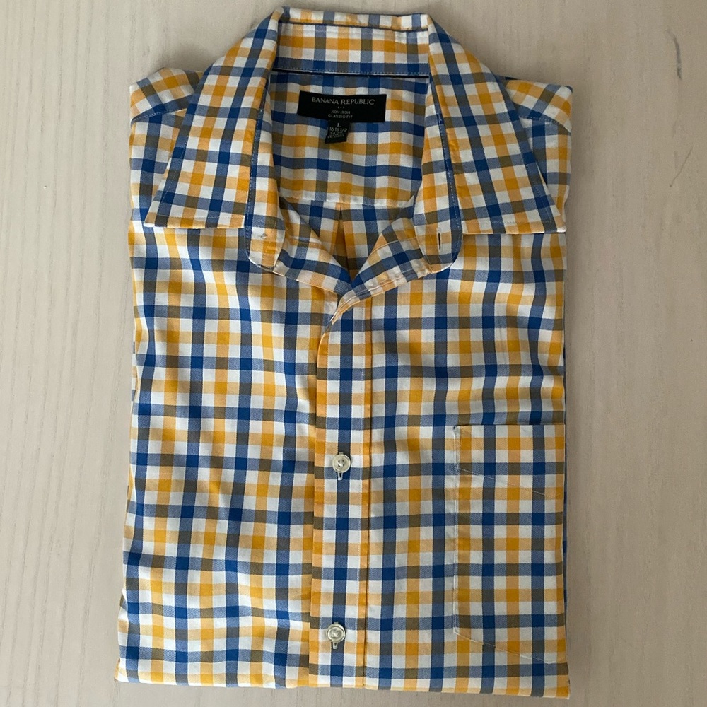 Banana Republic Button Down Shirt